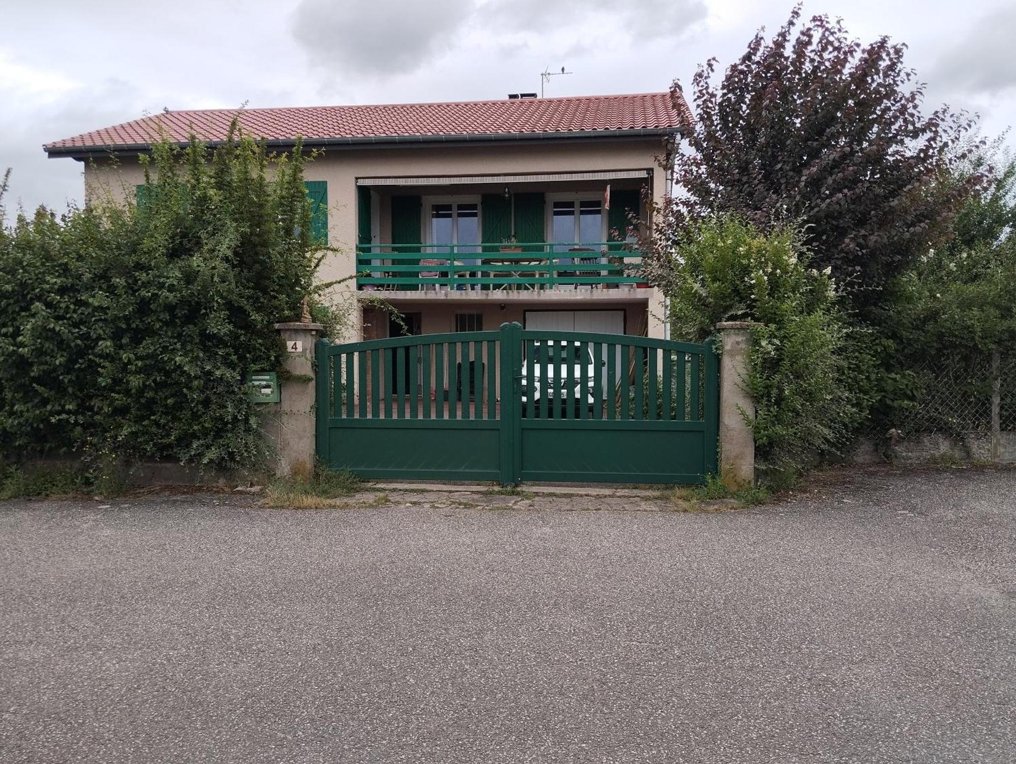 L'Escale Thermale Montrond-les-Bains Zewnętrze zdjęcie